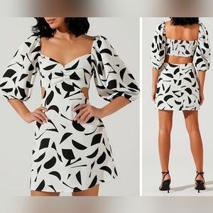 Astr The Label Heather Dress